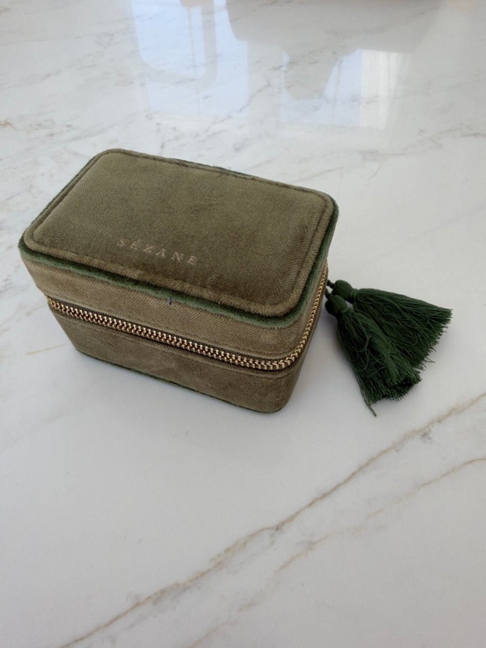 Sézane Mini Velvet Jewelry Box